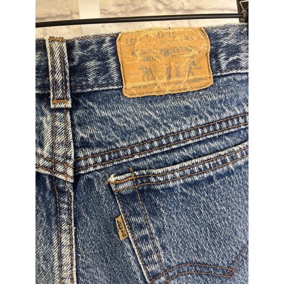 Levi's Brown Tag Jeans Ladies Size Small 32" Waist Vintage - Picture 4 of 8